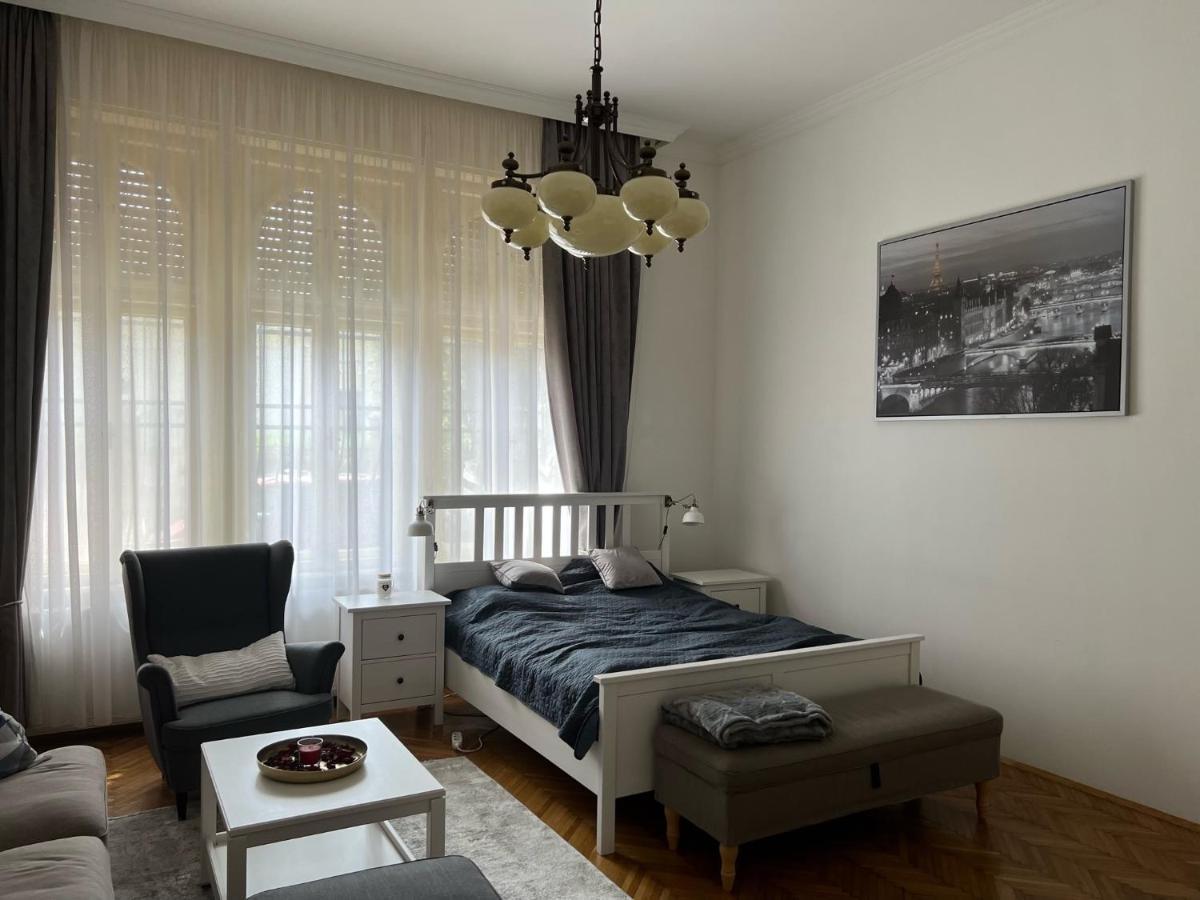 Sun City Apartment Szeged Exterior photo